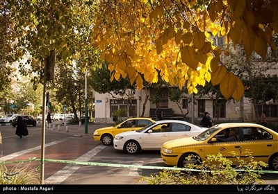 تہران میں موسم خزاں کی آمد