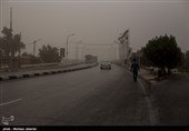 گرد و خاک در جاده‌های ایلام و کردستان/ بارش باران در محورهای 2 استان گیلان و گلستان