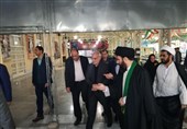 ادای احترام استاندار تهران و هیئت همراه به شهدای ملارد