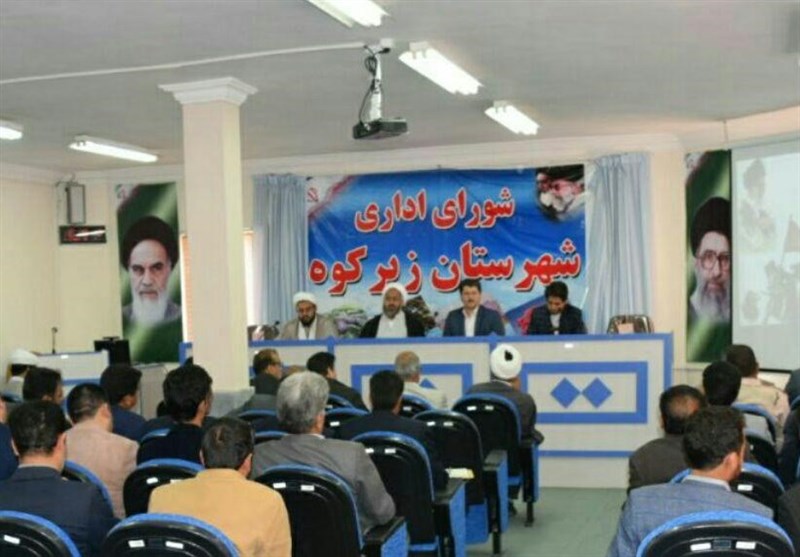 تمام خانه‌های روستایی شهرستان زیرکوه از محل اعتبارات دهیاری‌ها بیمه شوند