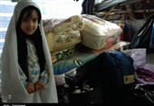 سیل خروشان کمک‌های مردم گیلان به زلزله‌زدگان کرمانشاه + فیلم