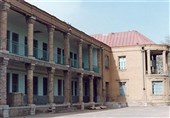 4 میلیارد تومان اعتبار برای مرمت بنای تاریخی دبیرستان امام خمینی(ره) بروجرد نیاز است