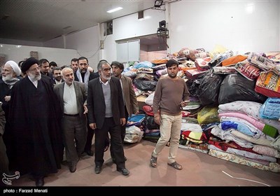 بازدید تولیت آستان قدس رضوی از مناطق زلزله زده