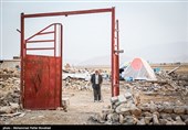 فعالان اقتصادی اصفهان در مناطق زلزله‌زده غرب مدرسه می‌سازند