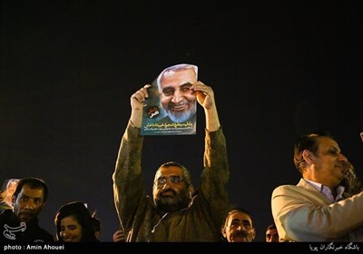 شجرہ خبیثہ کا خاتمہ؛ ایرانی عوام آج پھر جشن منانے سڑکوں پر نکل آئی