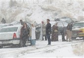 نجات 107 مسافر از برف و بوران محور شاهرود-آزادشهر
