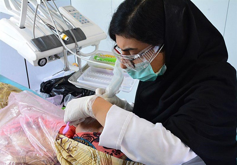 تیم بسیج جامعه پزشکی بوشهر به مناطق زلزله‌زده کرمانشاه اعزام شد