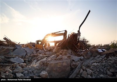 Quake Reconstruction Process Begins in Iran 