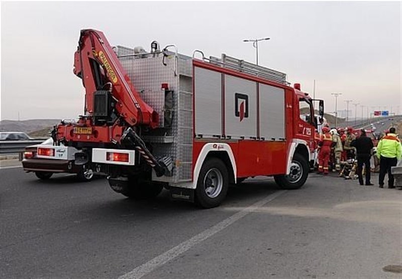 کرمانشاه| تمامی نیروهای آتش‌نشانی کرمانشاه برای چهارشنبه‌ آخرسال آماده‌باش هستند
