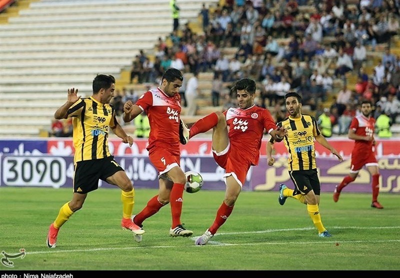 حسینی: چند تیم برای جذب من با گل‌محمدی صحبت کرده‌اند/ دوست دارم جایی باشم که بیشتر بازی کنم