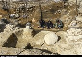 کشف آثار باستانی دوره مادها در میدان امام همدان