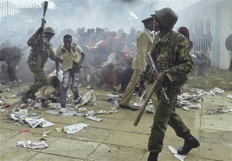 Chaos as Kenya Police Fire Tear Gas into Crowd for Presidential Inauguration
