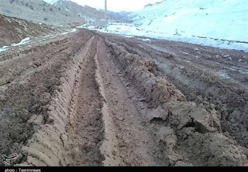 برف و باران راه ارتباطی 40 روستای کهگیلویه و بویراحمد را قطع کرد