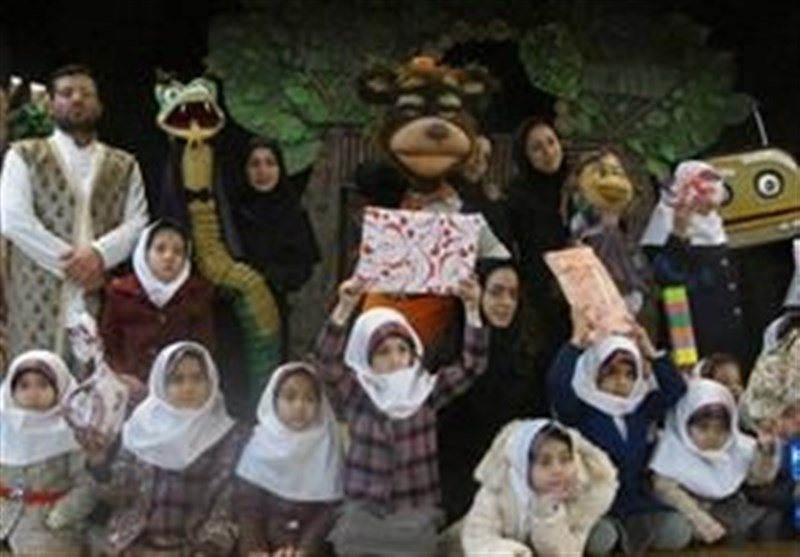 همراهی کودکان مشهدی با «شادمانی کوچک»