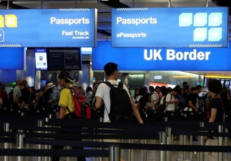 Migration to UK Plunges in Year after Brexit, Driven by EU Citizens