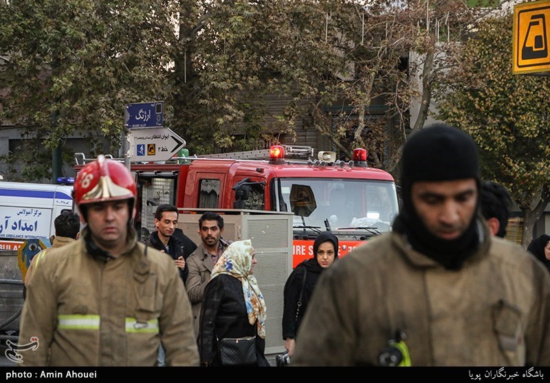 انفجار در یک مرکز درمانی در خیابان ولدی