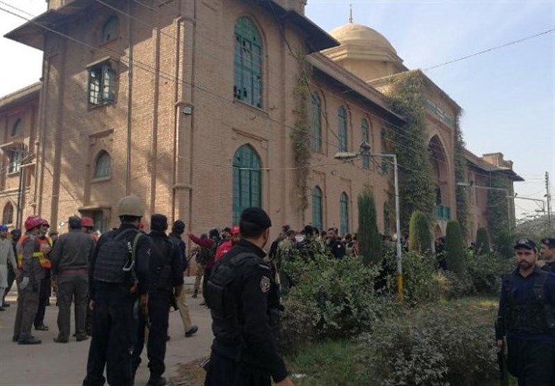 Taliban Attack College in Peshawar, Pakistan