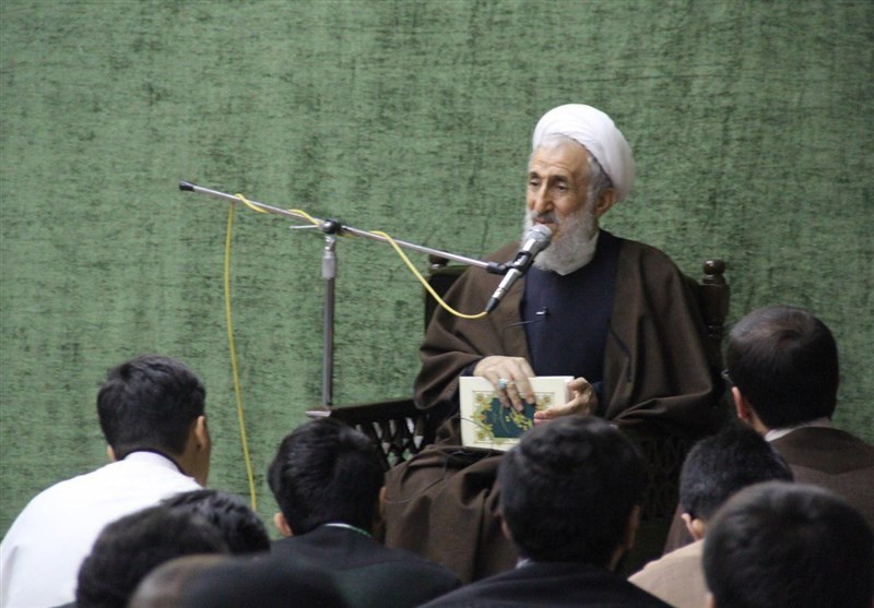 امام‌جمعه موقت تهران: توان دفاعی و ایمانی ایران شاخ آمریکا و اروپا را شکسته است