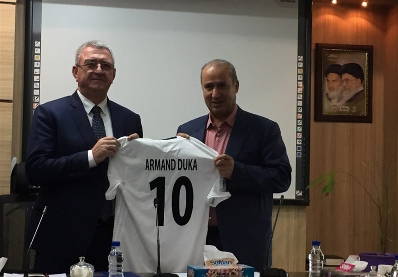 کنایه رئیس فدراسیون آلبانی به فوتبال ایران