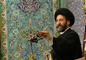 ملت ایران با تقدیم 220 هزار شهید حاکمیت ملی خود را حفظ کرد