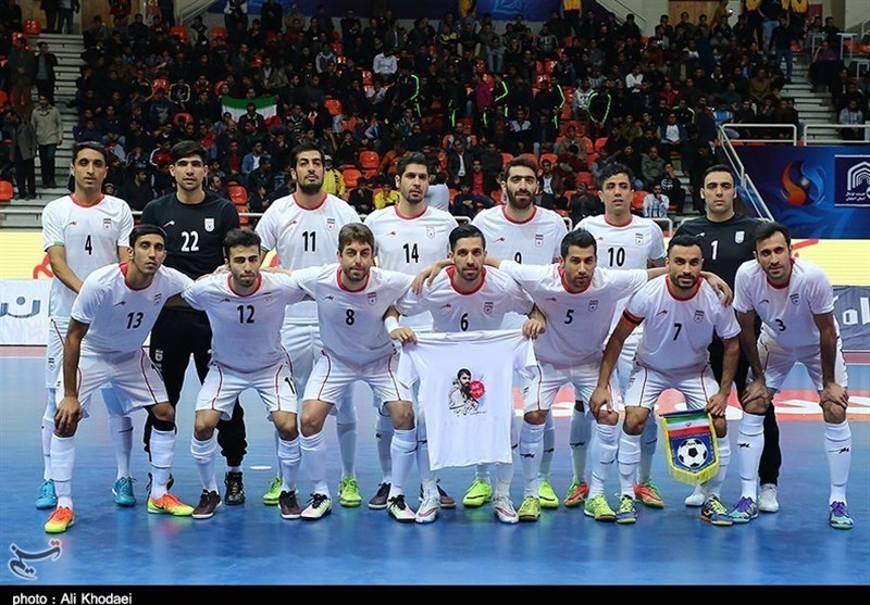 Iran Beats Kazakhstan to Play Russia in Isfahan Futsal Tournament Final