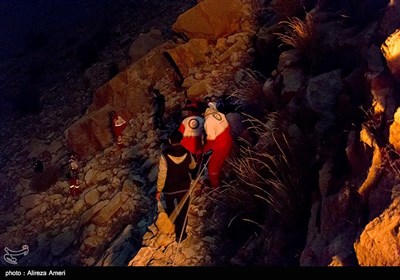 عملیات امداد رسانی به جوان 24 ساله در کوه های فال مُهر - فارس