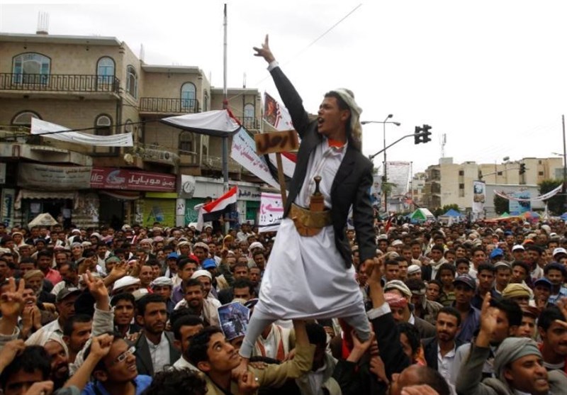 میرابیان: واشنگتن به دنبال شکست عربستان در یمن چهره صلح­ طلبانه به خود گرفته است