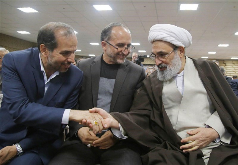 همایش باران فیروزه‌ای