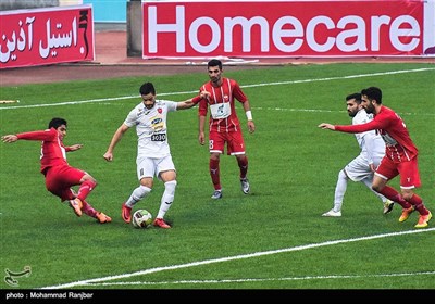 دیدار تیم‌های فوتبال سپیدرود رشت و پرسپولیس تهران -گیلان