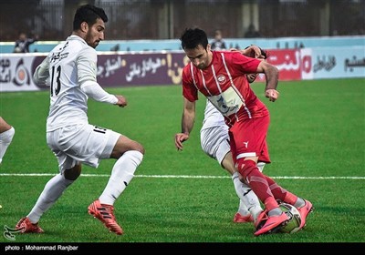 دیدار تیم‌های فوتبال سپیدرود رشت و پرسپولیس تهران -گیلان