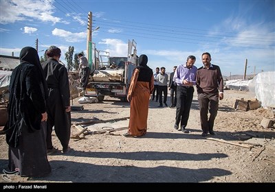 سفر جمعی از مدیران مسئول رسانه‌ها به مناطق زلزله‌زده غرب کشور