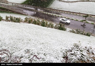 بارش نخستین برف پاییزی در ارومیه