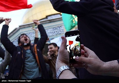 Iranian Protestors Condemn US, Israeli Plot against Al-Quds