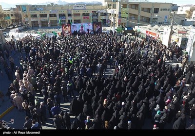مراسم تشییع و تدفین شهید مدافع حرم منصور عباسی هفشجانی در شهرکرد