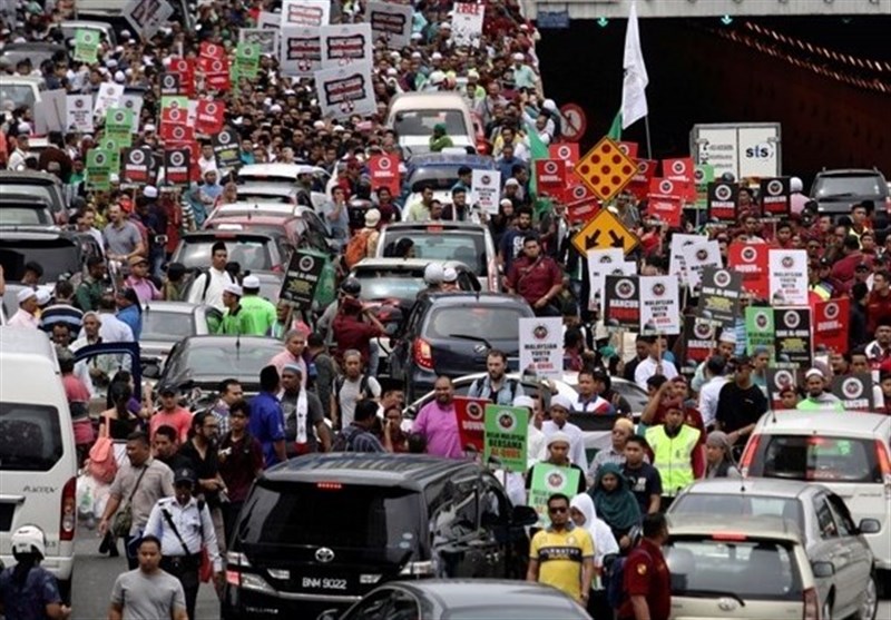 حمل پرچم فلسطین و بانگ «الله اکبر» در تظاهرات هزاران نفری در مالزی و اندونزی