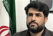 دفتر آستان قدس رضوی اقلام مورد نیاز را بین دانش‌آموزان نیازمند بوشهر توزیع کرد