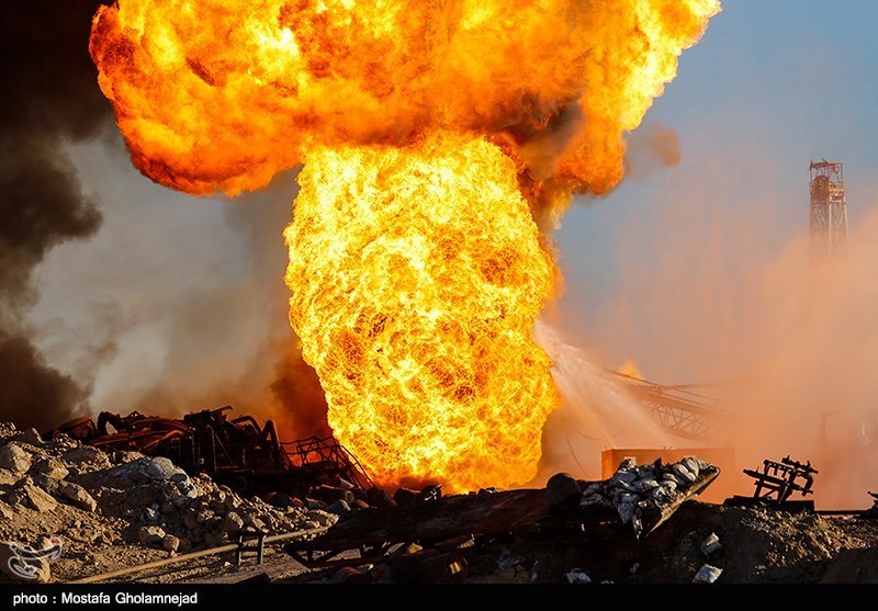 یاسوج|آتش سوزی نفت گچساران مهار شد؛ 2 نفر دچار سوختگی شدند