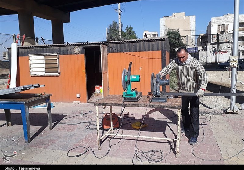 ساخت کانکس برای زلزله‌زدگان کرمانشاه در اهواز 