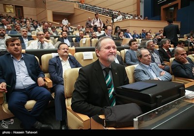 کیش؛ ایرانی بحریہ کی جانب سے جدید ترین آلات کی نمایش اور کانفرنس کا انعقاد