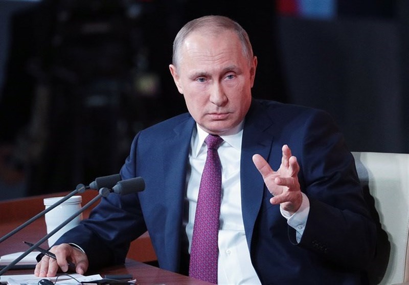 پوتین: روسیه به مبارزه با تروریسم در سوریه ادامه می‌دهد