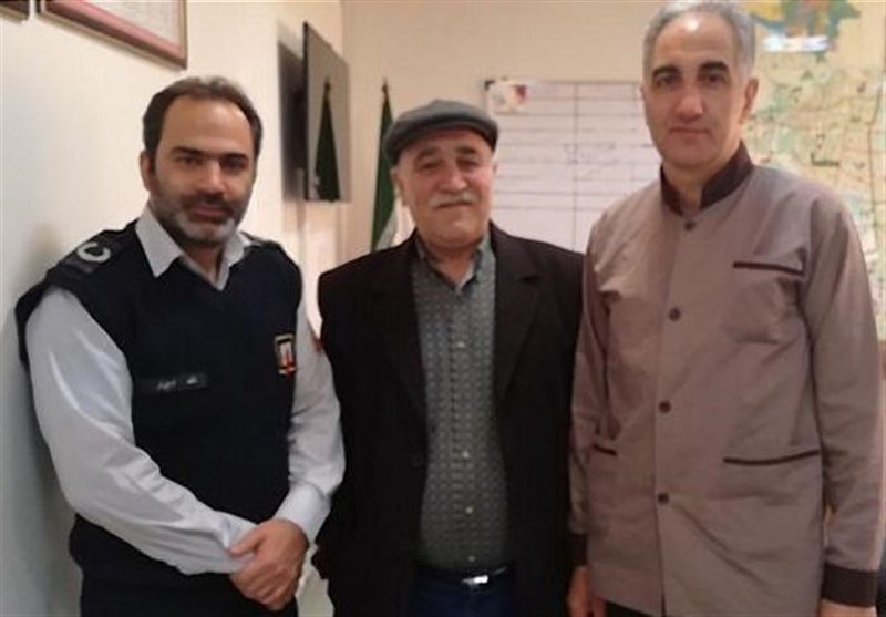 نیروی آتش‌نشانی تهران کیف پر از پول را به صاحبش بازگرداند