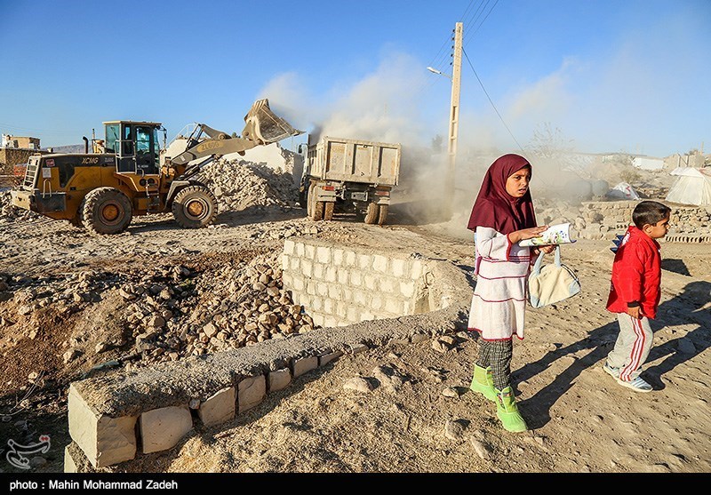 اعطای تسهیلات 50 میلیونی به زلزله‌زدگان کرمانشاه و کرمان تصویب شد + جزئیات