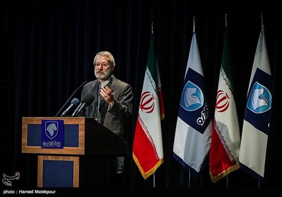 سخنرانی علی لاریجانی رئیس مجلس شورای اسلامی در مراسم آغاز تولید دنا پلاس توربو و پژو 207 i صندوقدار اتوماتیک محصولات جدید شرکت ایران خودرو