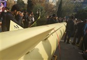 عرض صاروخ &quot; ذوالفقار&quot; البالیستی فی طهران