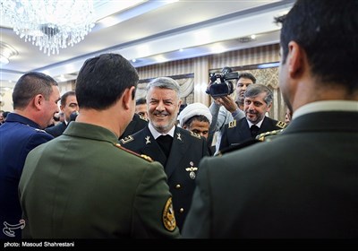 دیدار وابستگان نظامی خارجی مقیم تهران با فرمانده نیروی دریایی ارتش