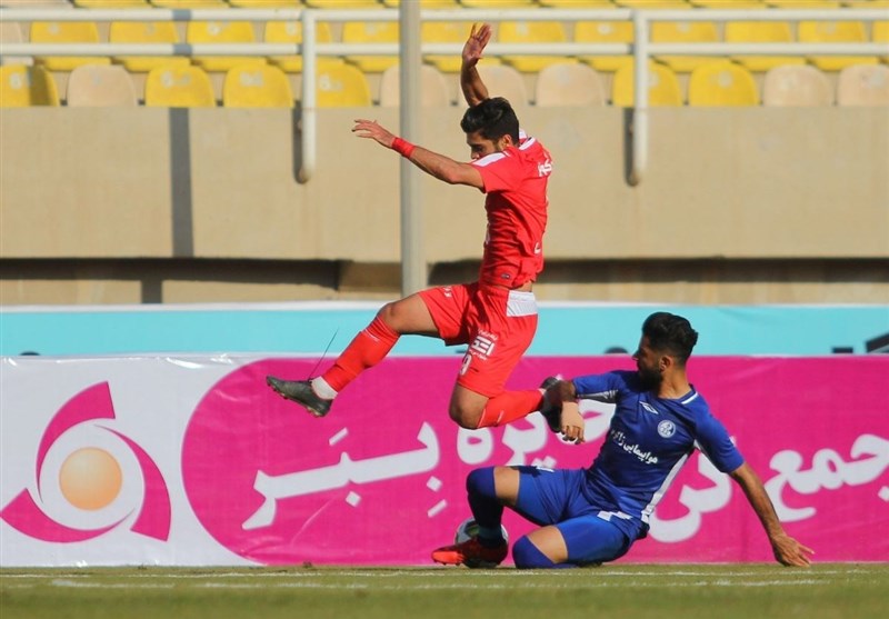 یک بازیکن دیگر از استقلال خوزستان جدا شد