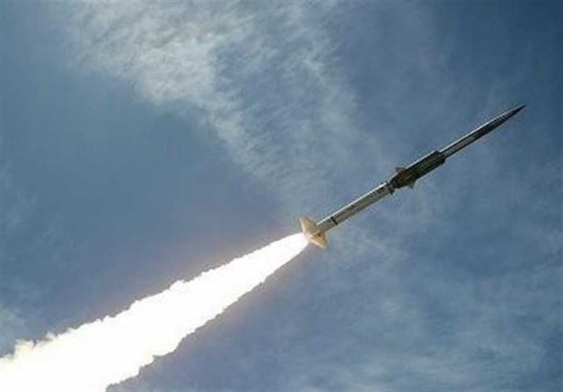 Yemen Army Targets Saudi Base with Ballistic Missile