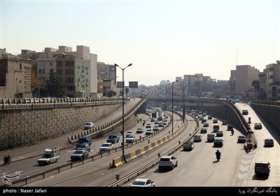 بزرگراه امام علی(ع) تقاطع خیابان پیروزی