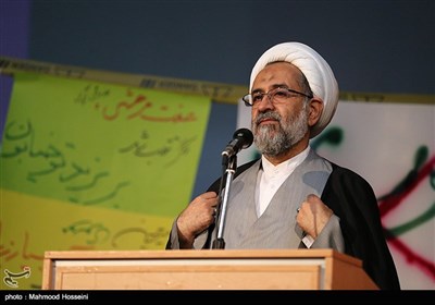 سخنرانی حجت الاسلام مصلحی در مراسم رونمایی از مستند گیلن باره در دانشگاه امیرکبیر تهران