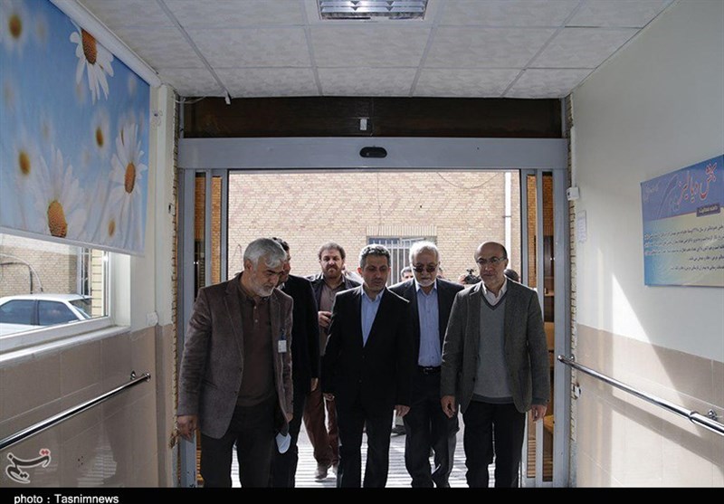 بازدید معاونان وزیر بهداشت از بیمارستان شفای کرمان